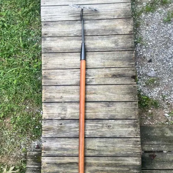 1.6米鋤草神器 錳鋼八齒 鋼耙 加厚槐木木柄 鋤草鋤鬆 土耙子 開墾翻土 焊接 農用齒耙 除草神器:圖片 6